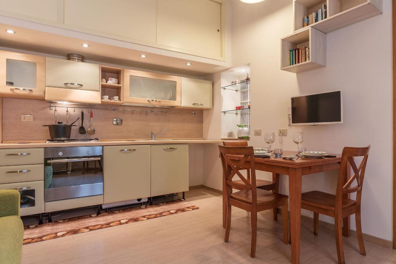 Coronari Central Apartment Rome Luaran gambar