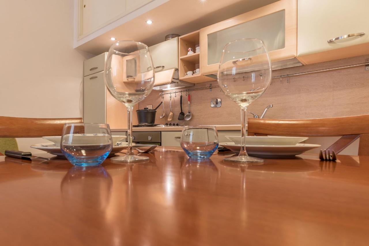 Coronari Central Apartment Rome Luaran gambar